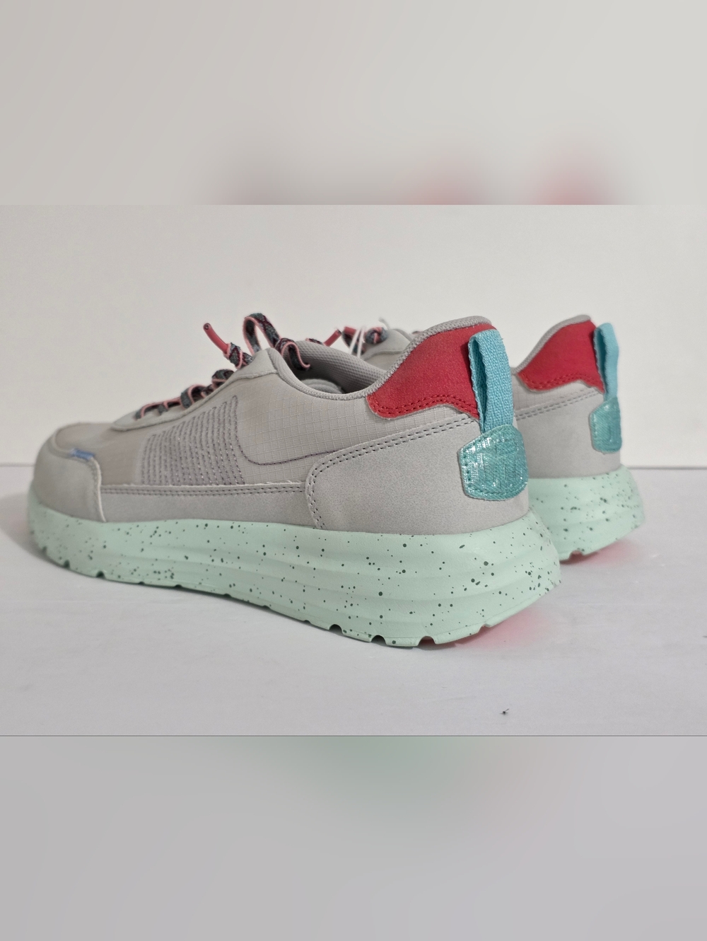 Hey Dude  Sirocco Alta Women's  Sneaker Size 10 - Picture 6 of 9